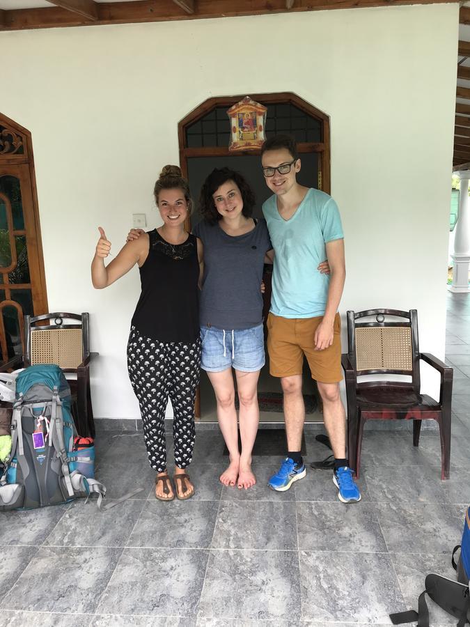Dinesh Safari Homestay Удавалаве Экстерьер фото